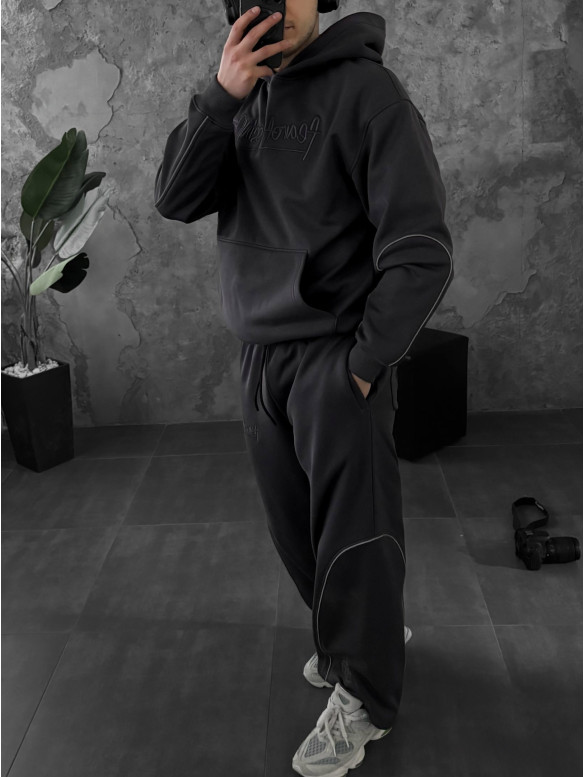 Oversize костюм з вишивкою