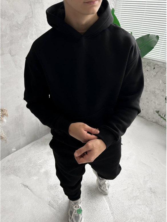Базовий oversize костюм