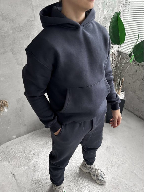 Базовий oversize костюм