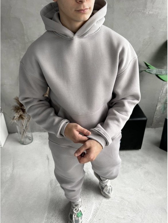 Базовий oversize костюм