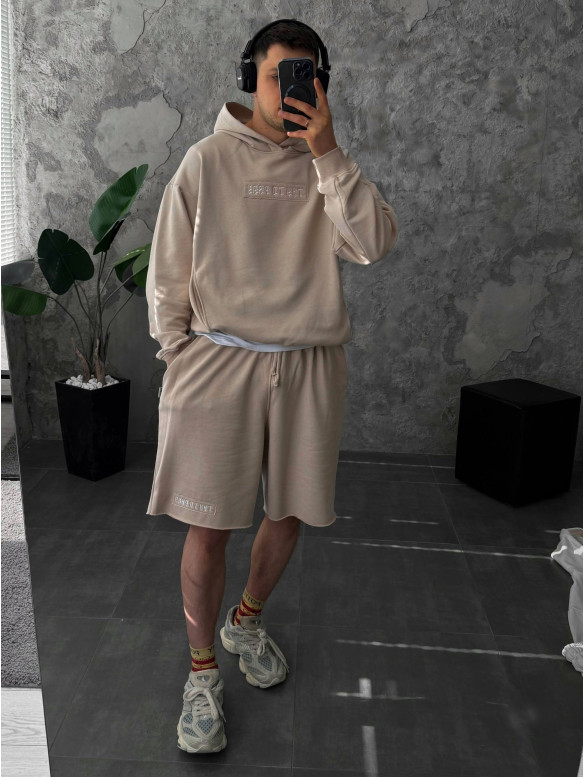 Oversize костюм з вишивкою