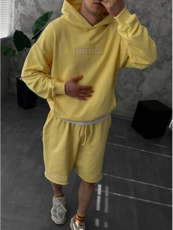 Oversize костюм з вишивкою
