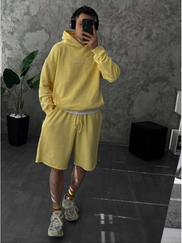 Oversize костюм з вишивкою