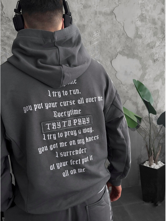 Oversize костюм з вишивкою