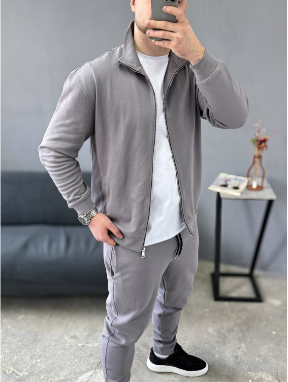 Базовий костюм на блискавці