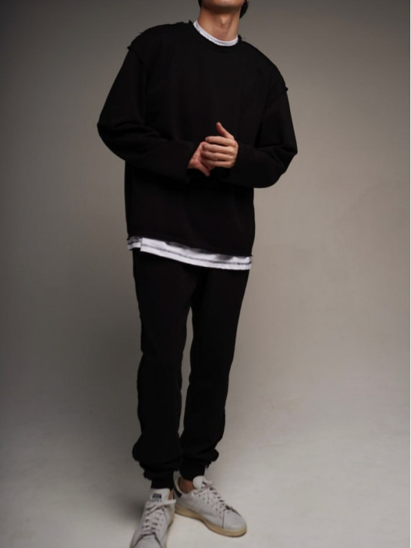 Oversize костюм з необробленими краями