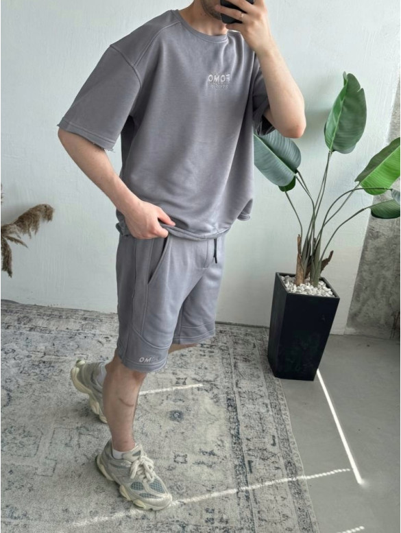 Oversize костюм з вишивкою