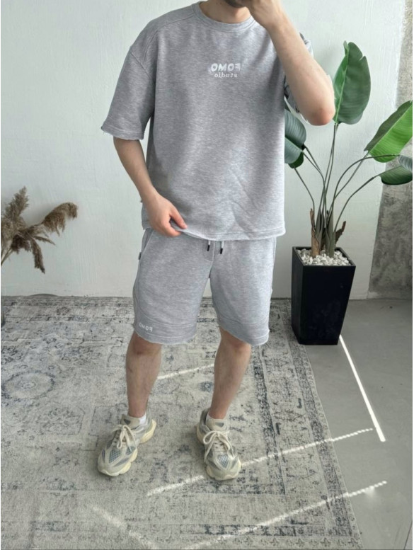 Oversize костюм з вишивкою