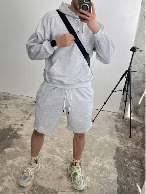 Oversize костюм з принтом