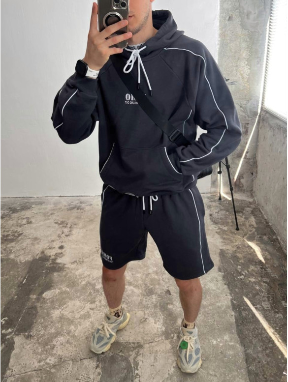 Oversize костюм з принтом