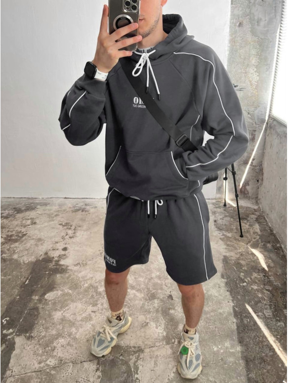 Oversize костюм з принтом