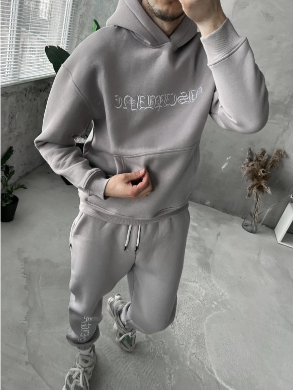 Oversize костюм з вишивкою