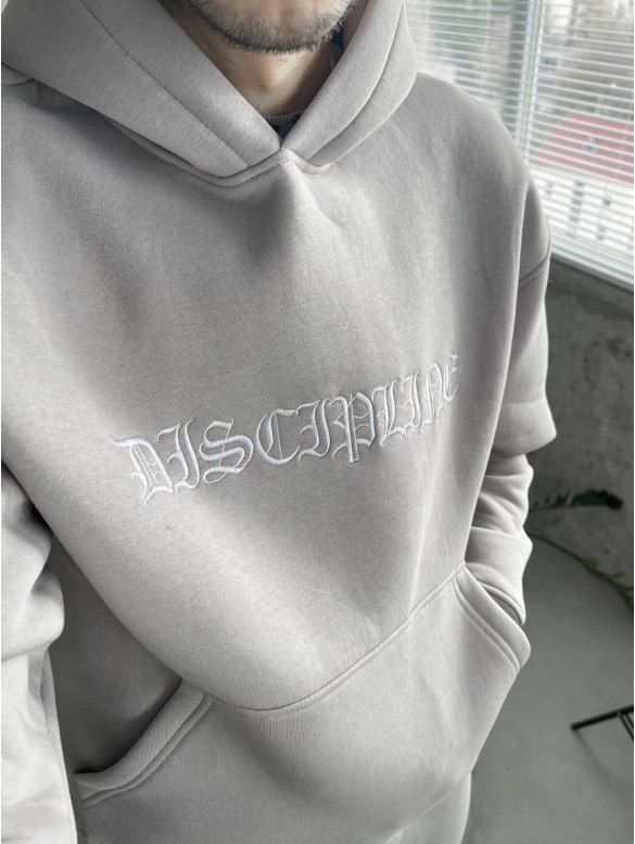Oversize костюм з вишивкою