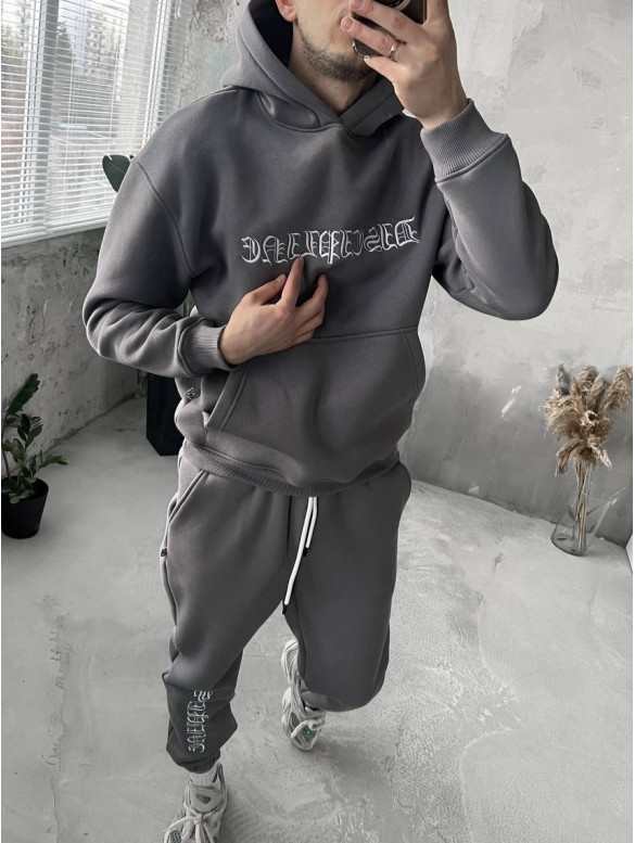 Oversize костюм з вишивкою