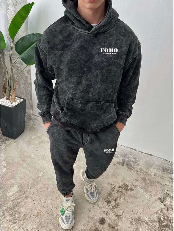 Oversize костюм з ефектом tie-dye