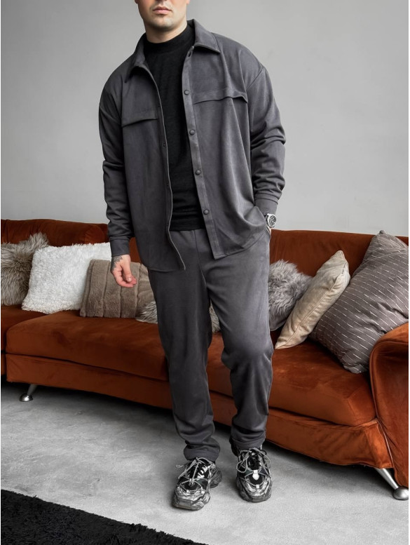 Замшевий oversize костюм