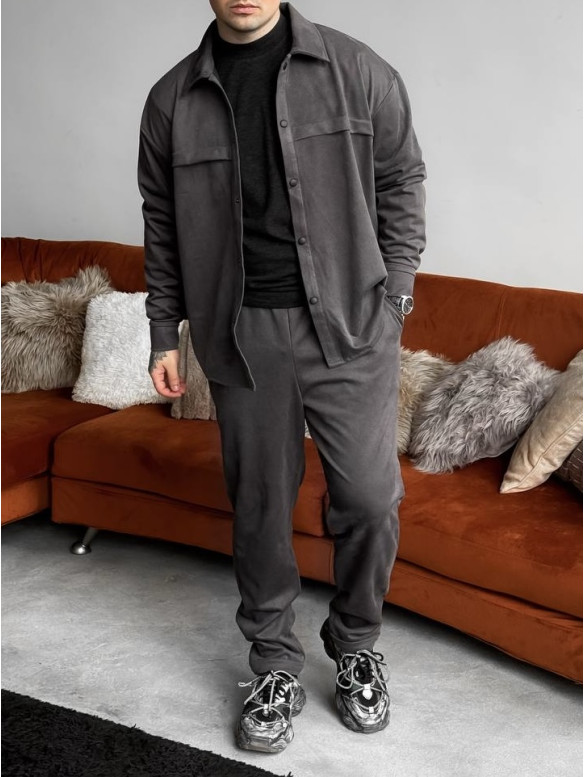 Замшевий oversize костюм