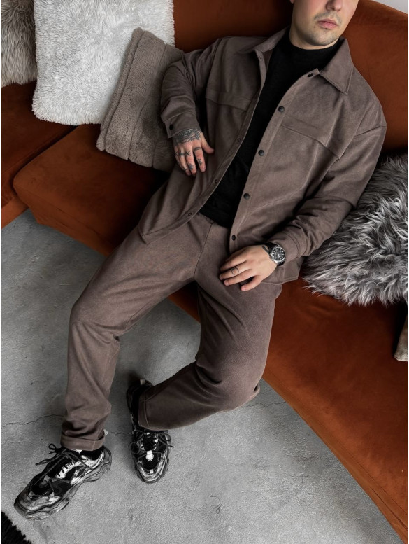Замшевий oversize костюм