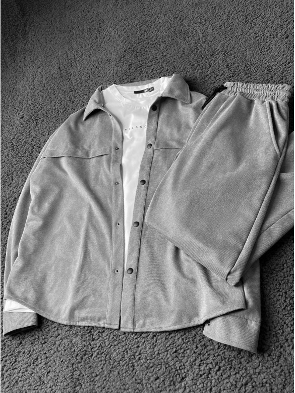 Замшевий oversize костюм