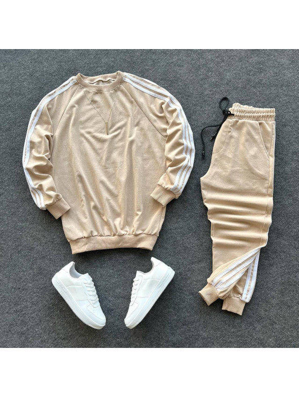 Oversize костюм з лампасами