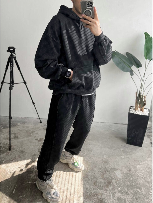 Oversize костюм з ефектом tie-dye