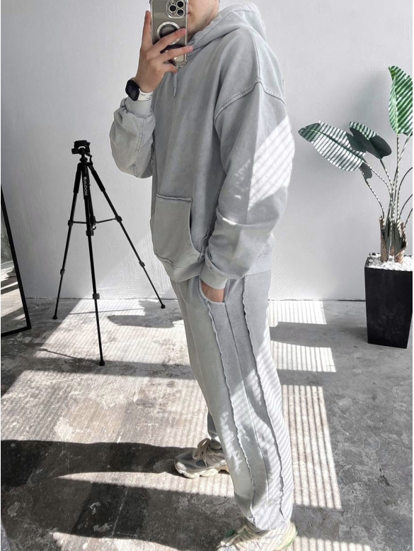 Oversize костюм з ефектом tie-dye