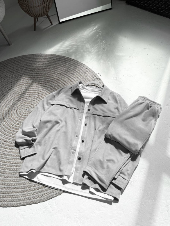 Замшевий oversize костюм