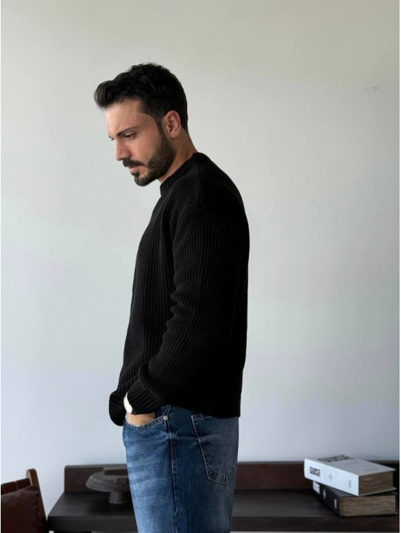 Вʼязаний oversize светр