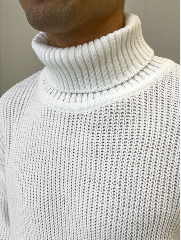 В'язаний oversize гольф