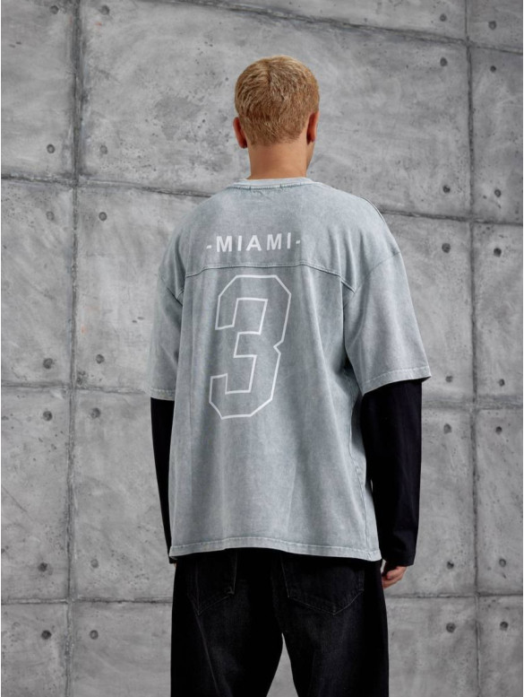 Oversize світшот з імітацією футболки
