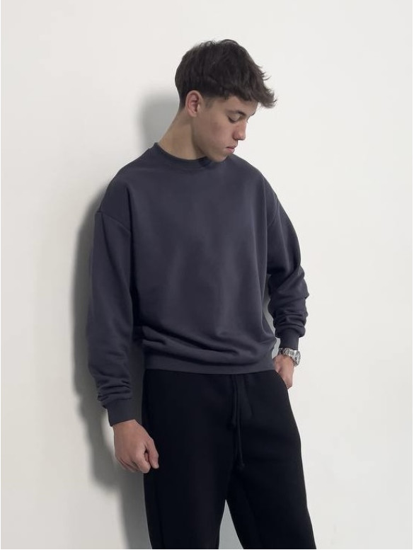 Базовий oversize світшот