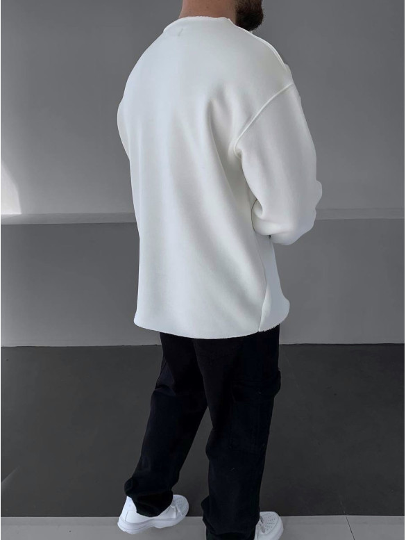 Oversize лонгслів з необробленим низом