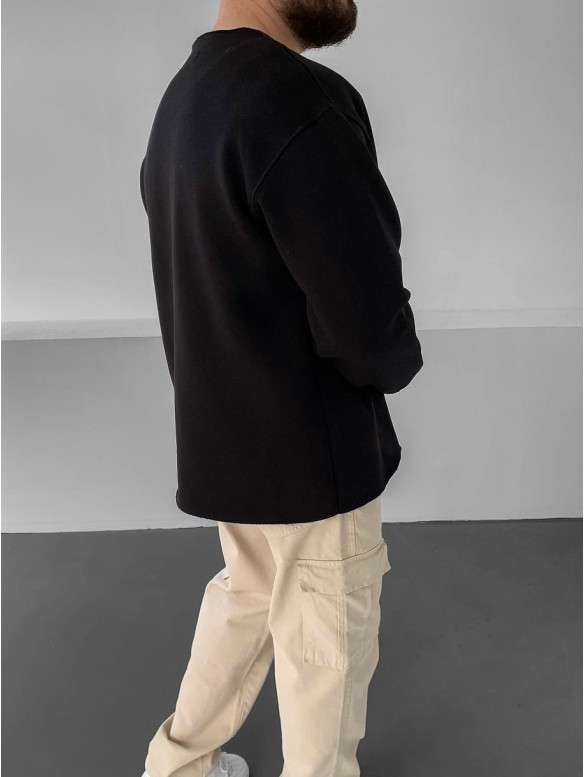 Oversize лонгслів з необробленим низом