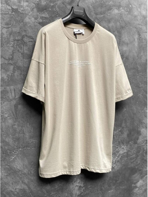 Oversize футболка з надписом