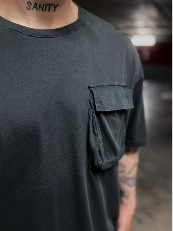 Oversize футболка з кишенею