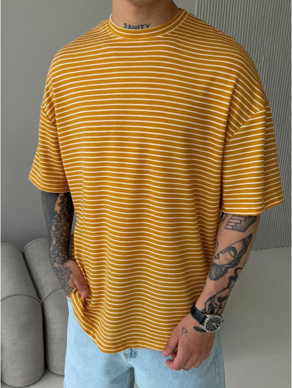 Oversize футболка у смужку