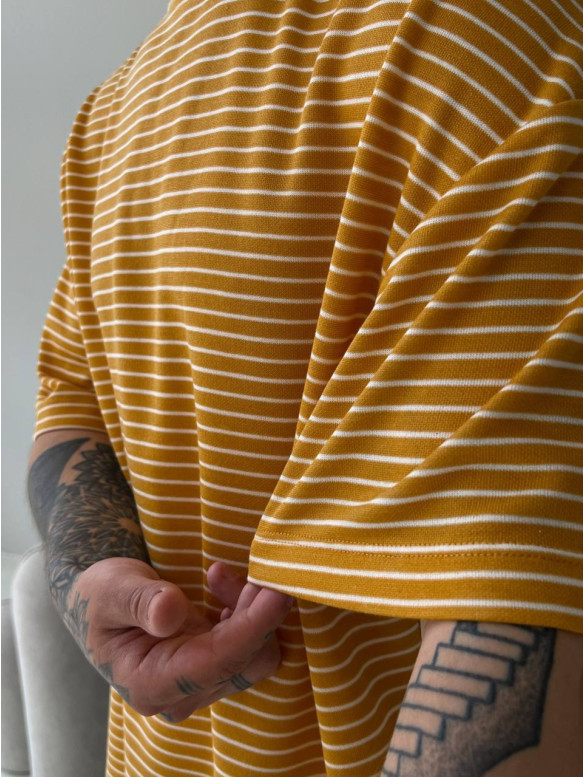 Oversize футболка у смужку