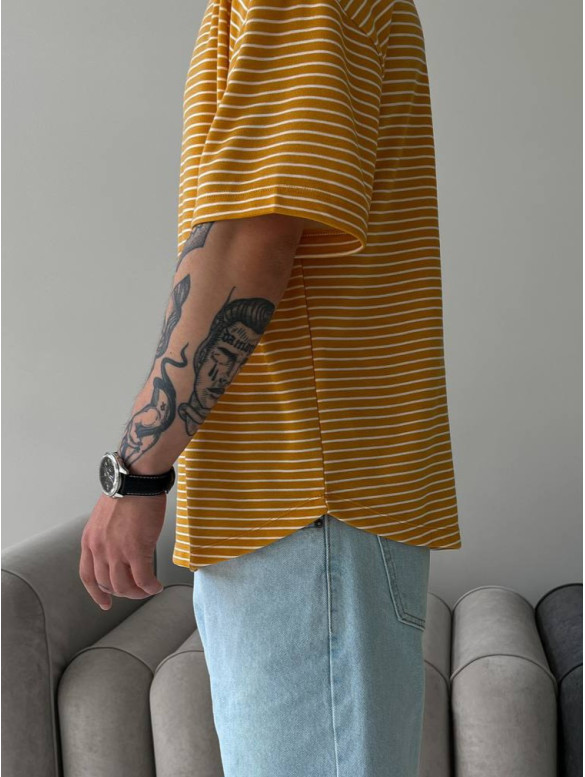 Oversize футболка у смужку