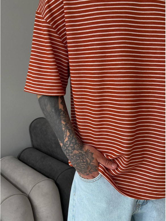 Oversize футболка у смужку