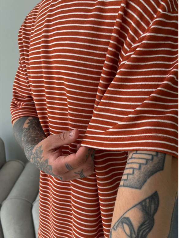 Oversize футболка у смужку