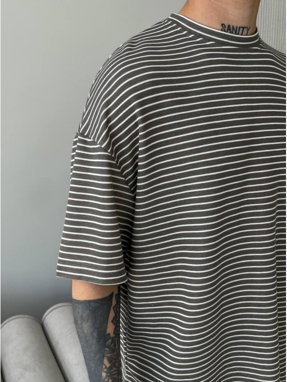 Oversize футболка у смужку