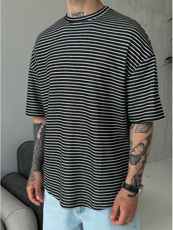 Oversize футболка у смужку