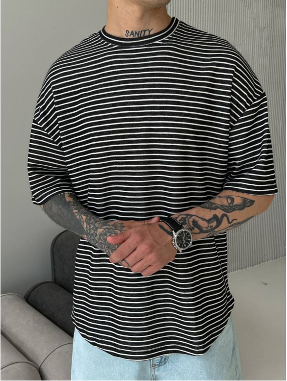 Oversize футболка у смужку