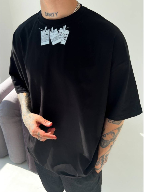 Oversize футболка з принтом