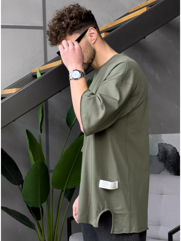 Щільна oversize футболка