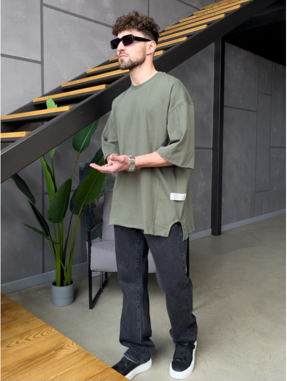Щільна oversize футболка