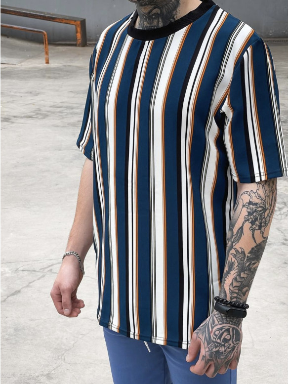 Oversize футболка у смужку