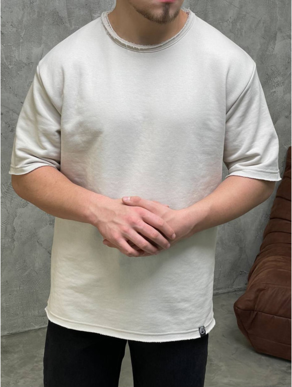 Oversize футболка з необробленим краєм