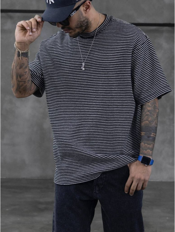 Oversize футболка у смужку