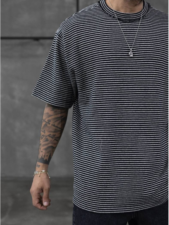 Oversize футболка у смужку